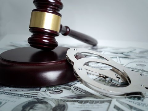 嘉定區(qū)的刑事律師分析國家賠償中精神損害撫慰金